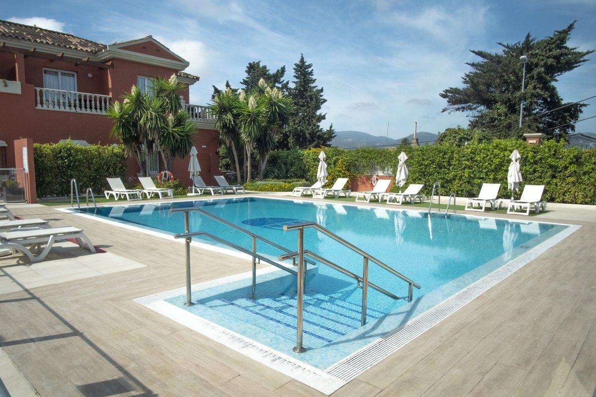 Alboran Algeciras Hotell Exteriör bild